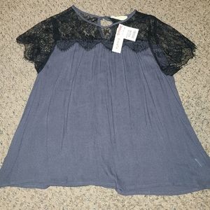 Woman's lace shirt
